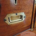 Antieke mahoniehouten military ladenkast met secretaire 2