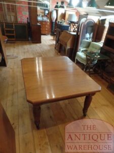 VERKOCHT SOLD antieke mahoniehouten wind out coulissentafel, uitschuifbare antieke eettafel voor max 14 personen
