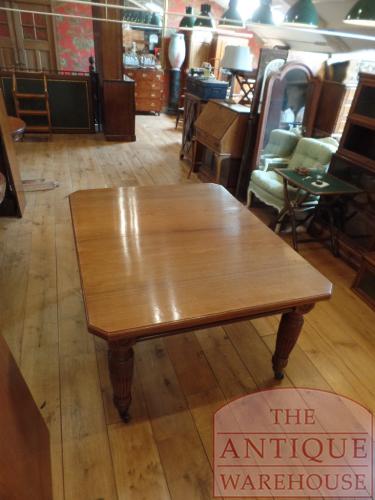 VERKOCHT SOLD antieke mahoniehouten wind out coulissentafel, uitschuifbare antieke eettafel voor max 14 personen
