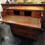 Antieke military ladenkast met schrijfgedeelte 2