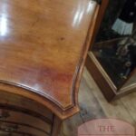 antieke serpetine ladekast 3