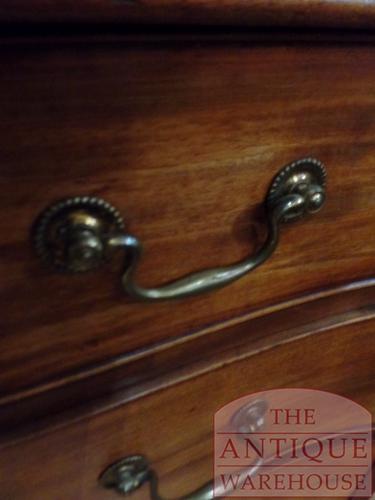 antieke serpetine ladekast 4