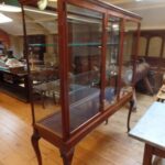 antieke vitrinekast 2