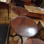 bijna paar antieke mahoniehouten tilt top tafels 2