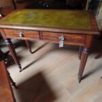 Mahonie antiek Engels schrijftafeltje 1