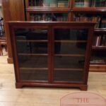 Mahoniehouten lage boekenkast 1