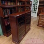 Mahoniehouten lage boekenkast 2