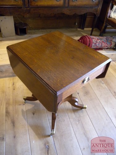 VERKOCHT SOLDantiek eiken side table,