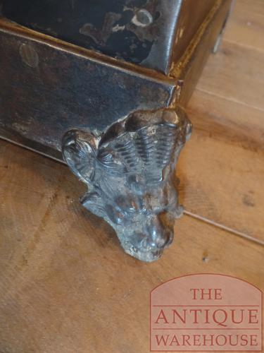 Antieke Franse kluis 5