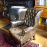 vier antieke oorfauteuils 2