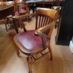 Vier zeer goed zittende bureaustoelen 3